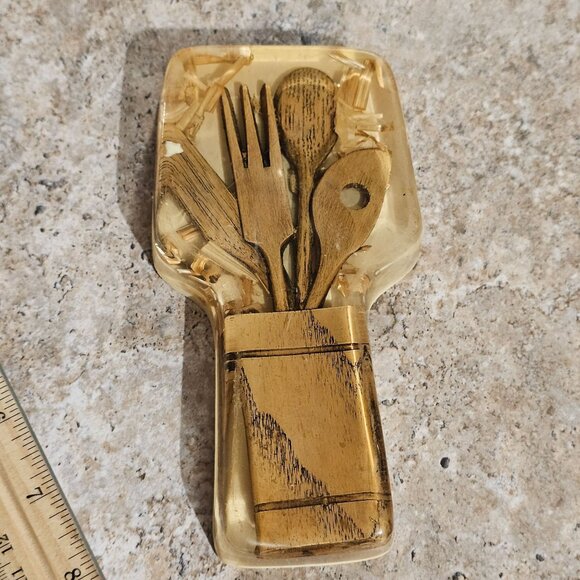 Vintage 1970s Acrylic Resin Spoon Rest With Embedded Wooden Spoon Fork  Spatula - Picture 7 of 8